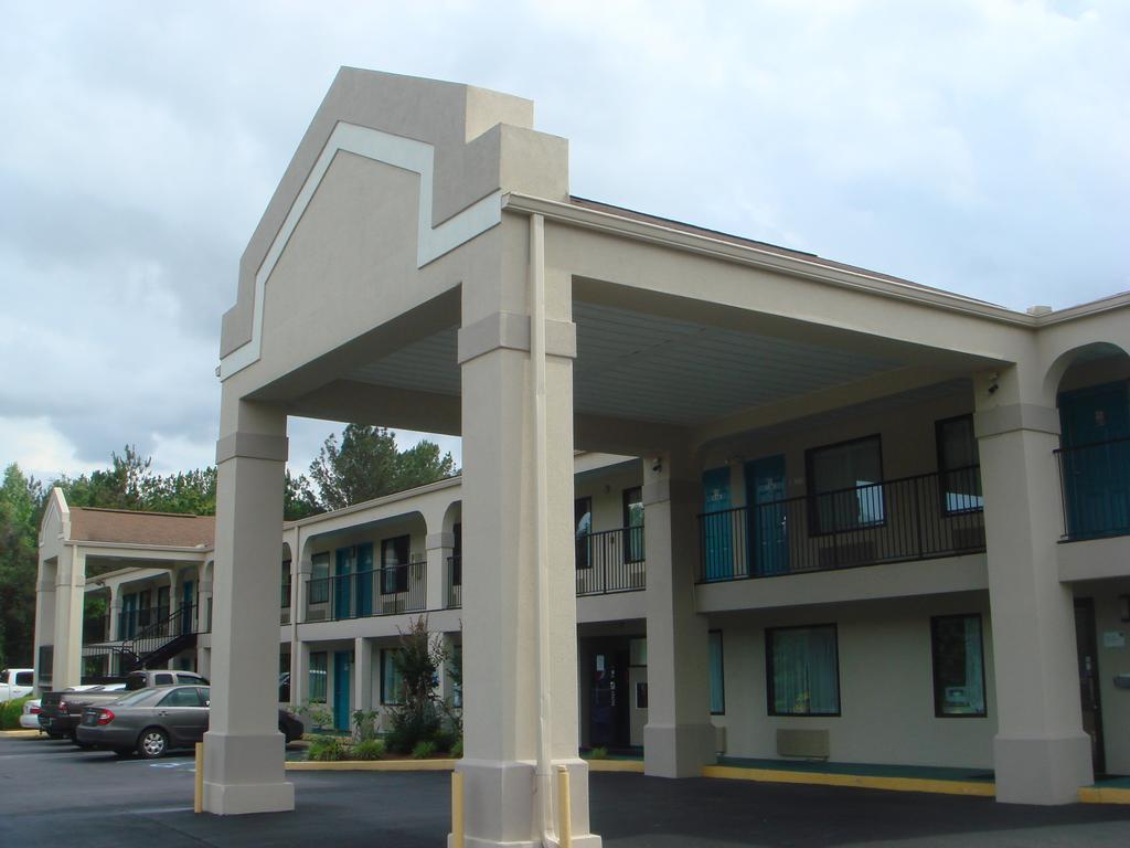 Key West Inn - Roanoke Номер фото
